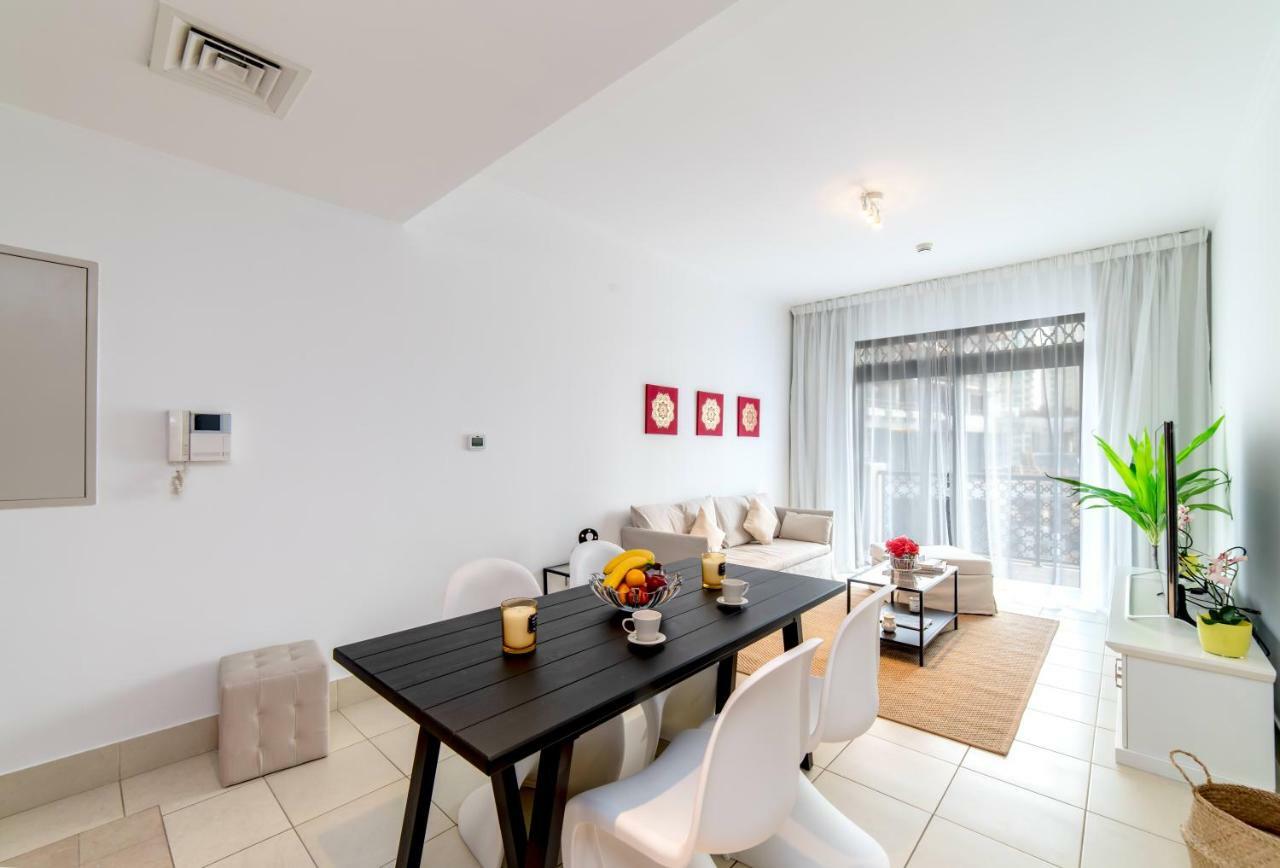 Bnbmehomes Elegant Escape Downtown Opp To Burj - 504 ドバイ エクステリア 写真